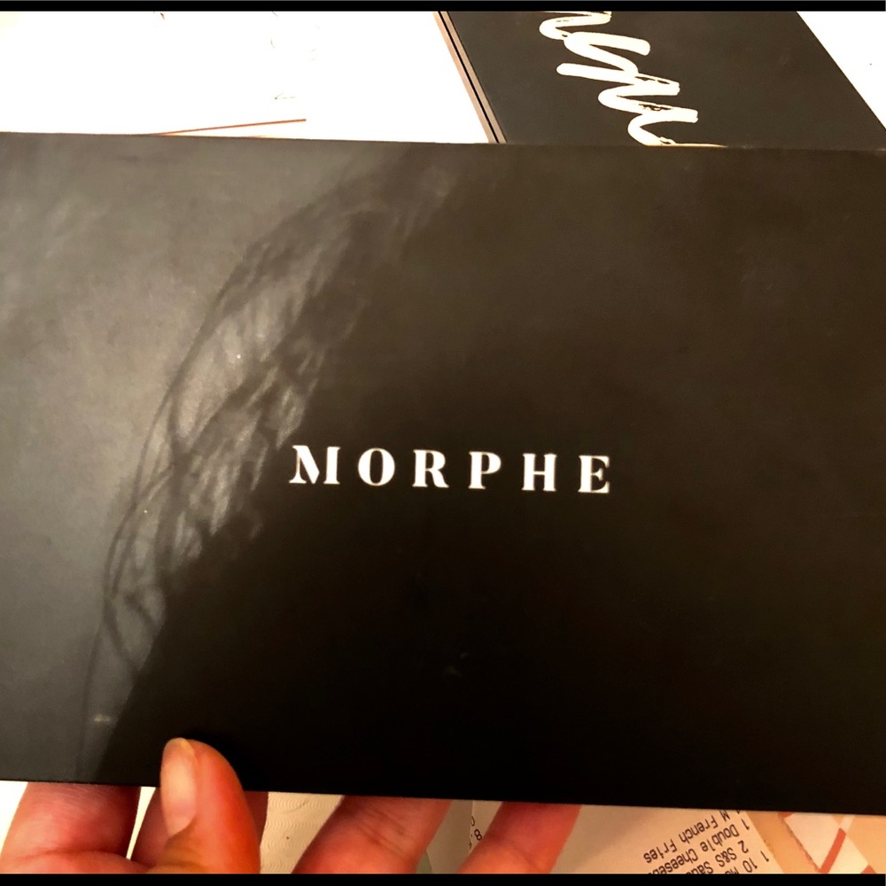 Morphe eyeshadow palette